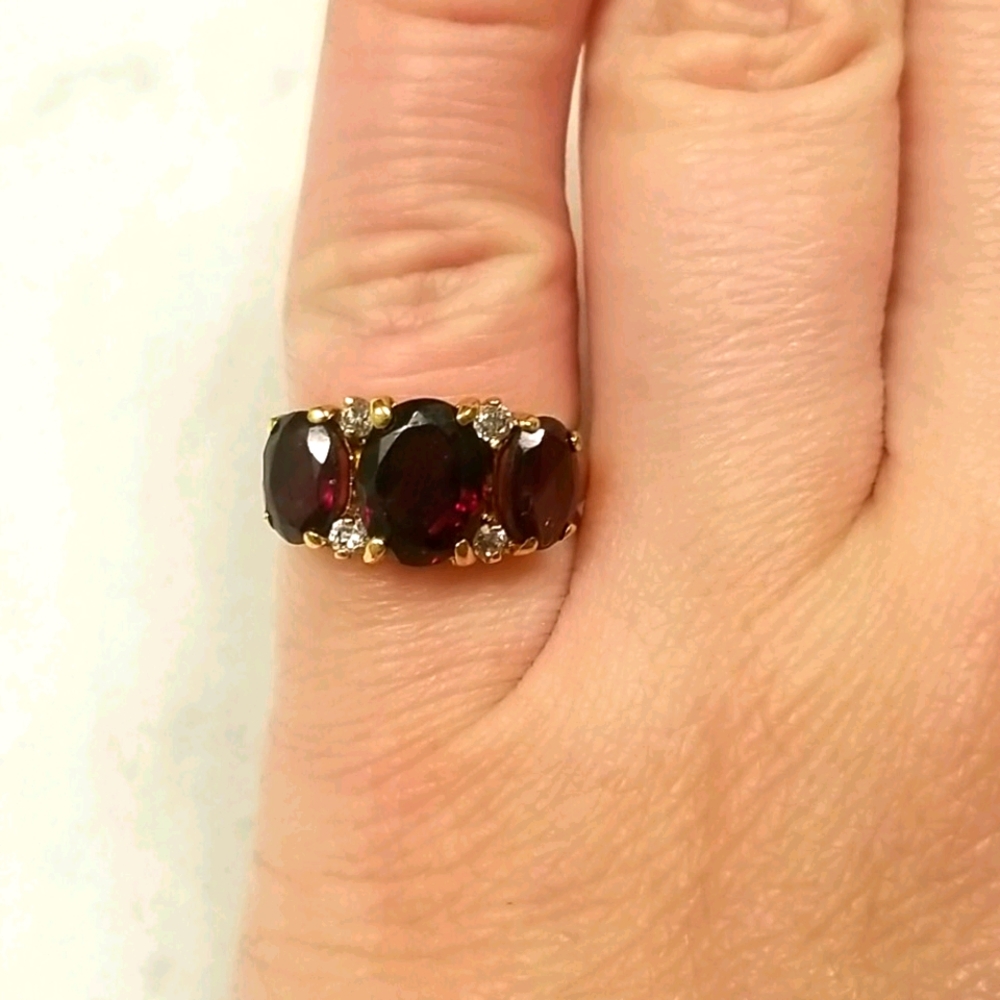 Vintage Garnet Ring